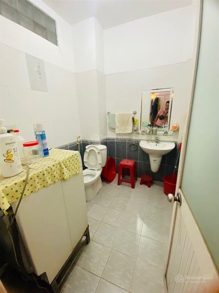 Nhà đẹp 4 tầng, sát bàu cát, hxh hồng lạc, 81m2, f11, tân bình, chỉ 9.4 tỷ, còn thương lượng.