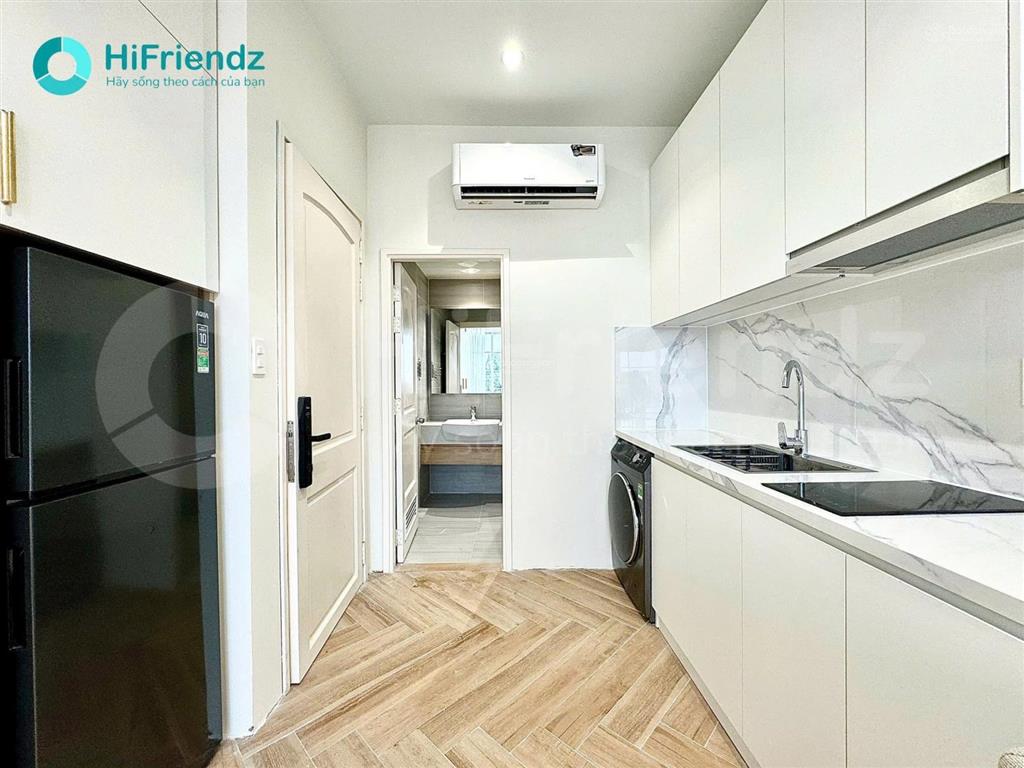 Cho thuê tại thảo điền  đầy đủ nội thất  ban công  thoáng mát siêu xinh (quận 2)