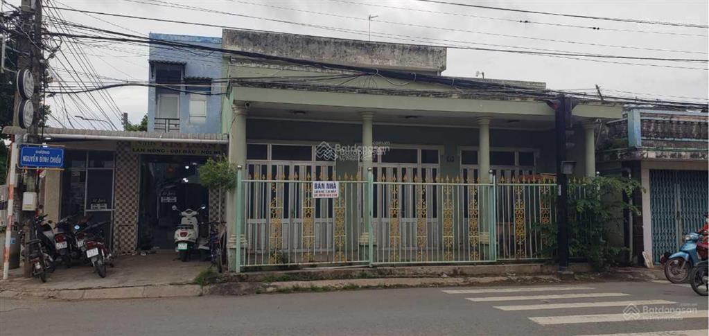 Bán nhà riêng đất đô thị sử dụng lâu dài