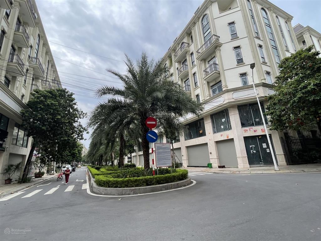 Toà văn phòng đẳng cấp gần kđt vạn phúc, hà đông, 90m2, 8 tầng thang máy dòng tiền 70tr/th, 24 tỷ