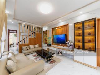 Bán villa 5 tầng ngay trung tâm đà lạt  view toàn thành phố  giá chỉ 14 tỷ