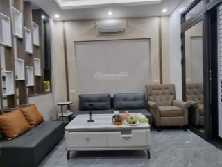 Bán nhà phố , thuỵ khuê, 8,5ty , 5tâng , nối liền lạc long quân, đồng cổ , văn cao, hoàng cuốc việ