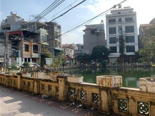 Bán đất đông ngạc 33m2 x mt4,3met(5,98 tlcc)  giữa làng cổ  ô tô 30m  tiện ích ngập tràn  hồ