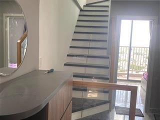 Cần bán gấp căn penhouse 100m nhà đẹp đang chờ làm sổ giá 4 tỷ2 thương lượng