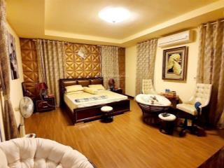 Biệt thự d5 kđt vườn đào 4 tầng có hầm full nội thất 3 ngủ master dt 205m2, 121 tỷ