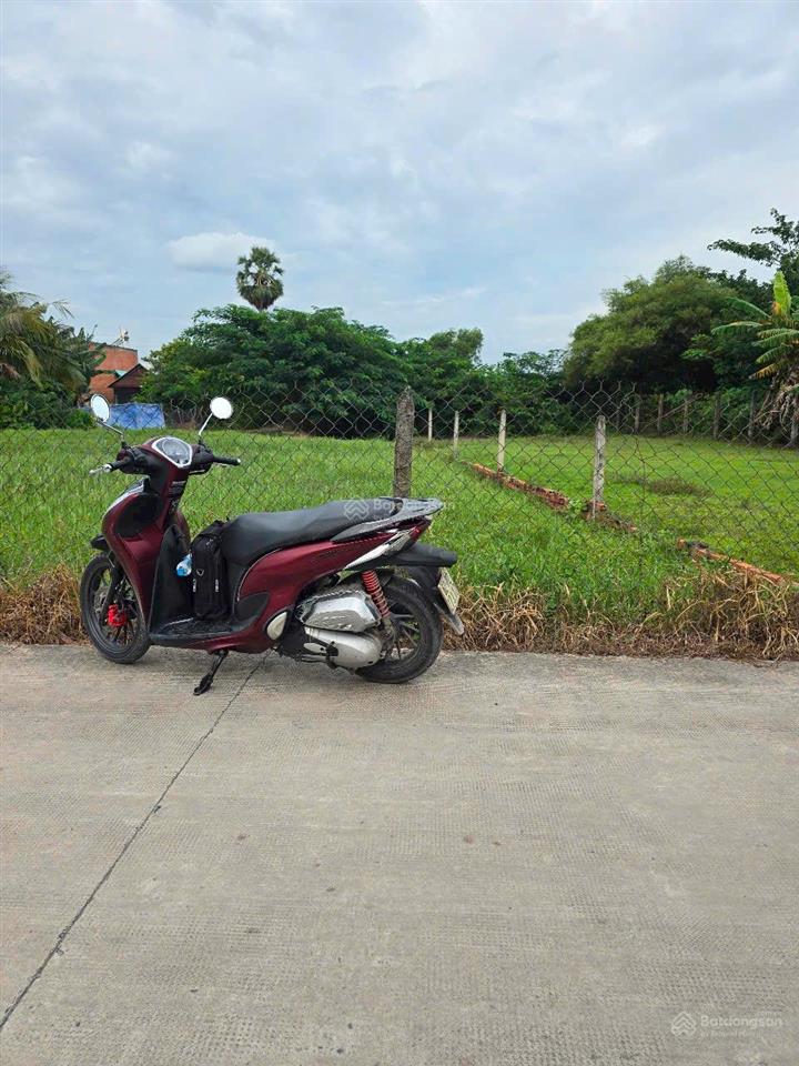 Đất xây nhà vườn 10x43m giá 1ty550 có 100m2 thổ cư