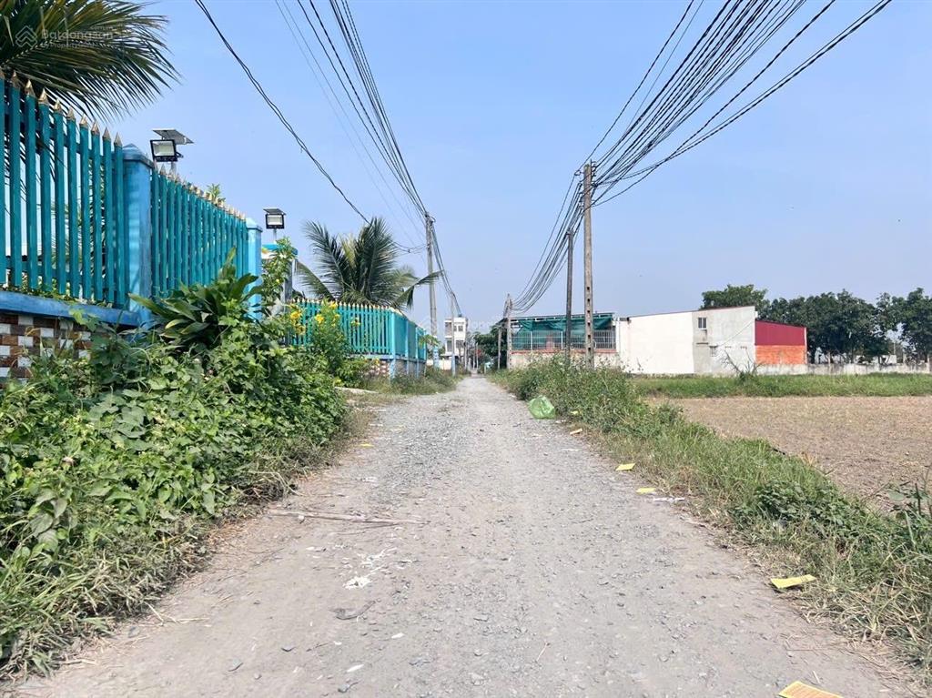 Đất 1/ chợ chiều 10x47m giá 3 tỷ