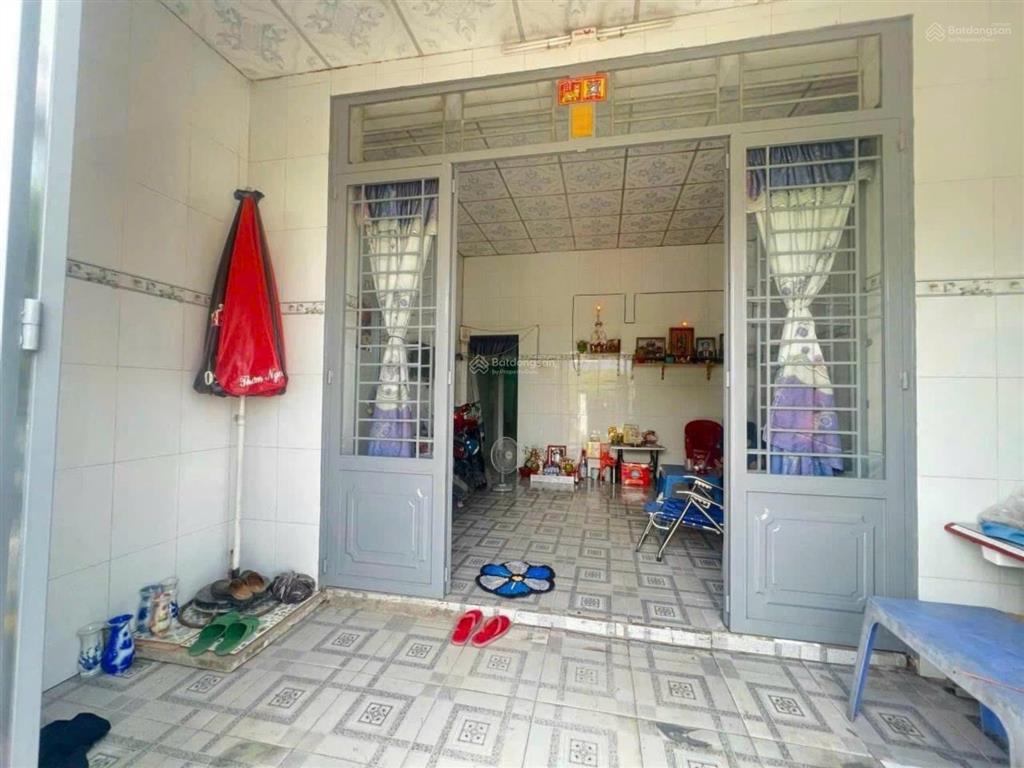 Nhà 2 pn thị trấn đức hòa giá 1 tỷ 3 phù hợp cho gia đình nhỏ