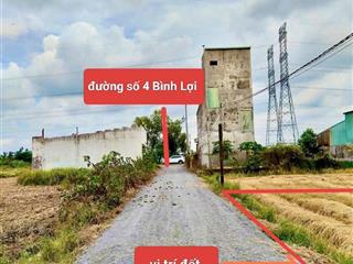 Đất sát cv võ văn tần 5x43m giá 990tr có 8 nền liền kề