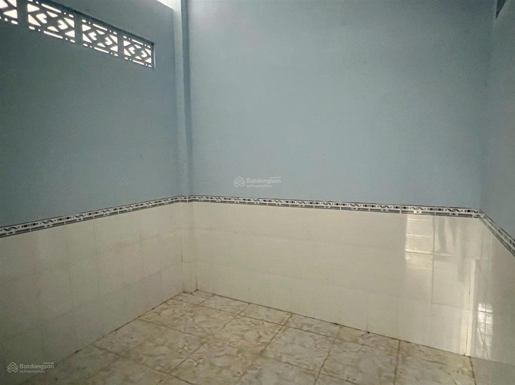 Nhà 7,5x19m giá 1tỷ450 đường ô tô