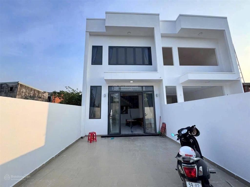 Nhà đức hoà đông 5x24m giá 1tỷ7