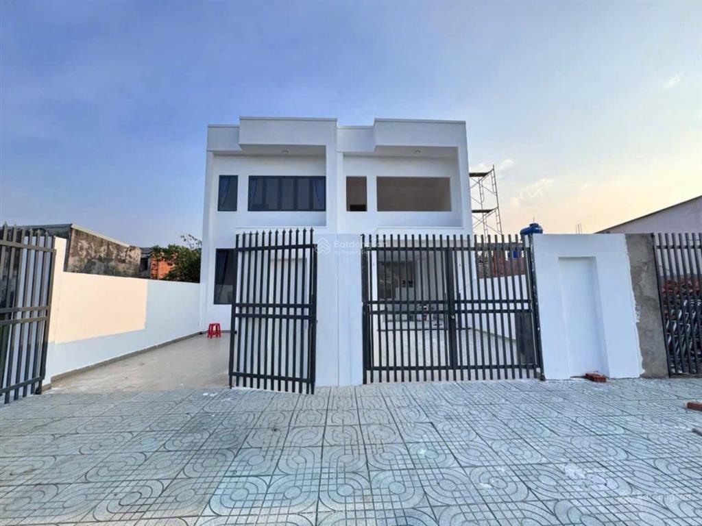 Nhà đức hoà đông 5x24m giá 1tỷ7