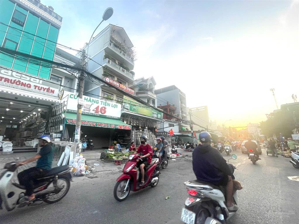 8.5 tỷ 115m2 bán đất mặt tiền ngay chợ p. tăng nhơn phú lê văn việt trung tâm q9