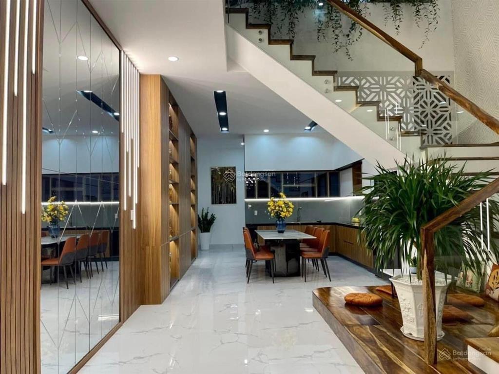 Ngộp ngân hàng!! giảm 200tr bán nhà kdl bửu long, đường nhựa trước nhà 8m