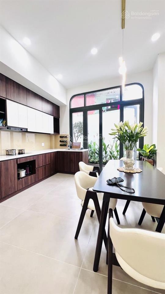 Siêu phẩm 3 tầng mới hoàn thiện, 66m2 (4,2x16), full nội thất, cạnh vincom nam long, nhỉnh 8 tỷ