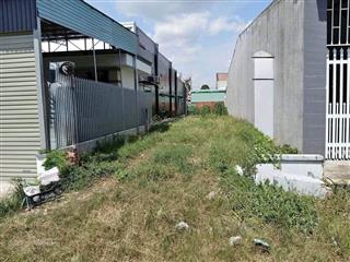 Chính chủ bán đất 150m2 (đất ở đô thị), ngay hương lộ 2, shr, đường nhựa oto, gía chỉ 600 triệu