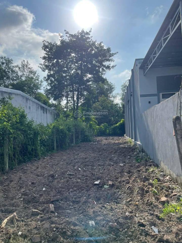 Chính chủ bán gấp 125m2 đất thổ cư tại trần văn chẩm, sổ hồng riêng, gía chỉ 1.05 tỷ