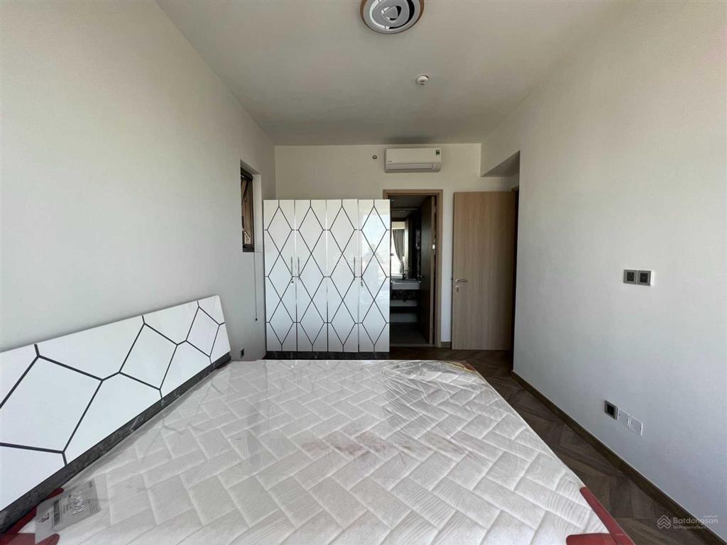 Chủ scenic valley 2 2pn 78m2 full nội thất có ô xe. giảm giá bán nhanh 6,8 tỷ. 0938 628 ***