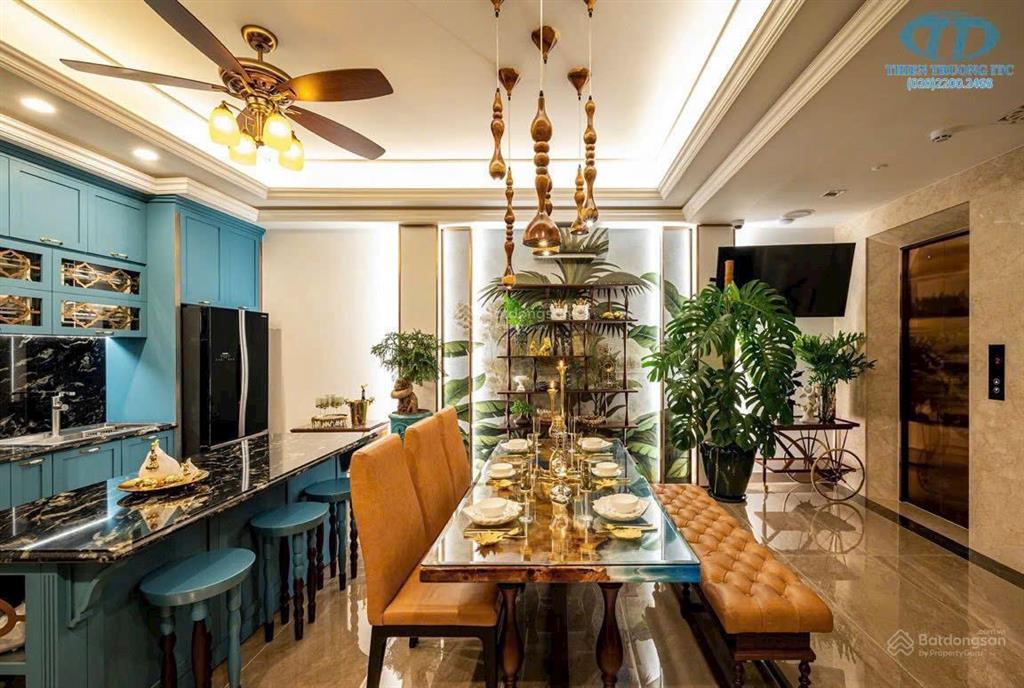 Khuôn đất cực đẹp khu 204b nguyễn văn hưởng, thảo điền q2  dt 10x20m  giá chỉ 35 tỷ  0944 575 ***