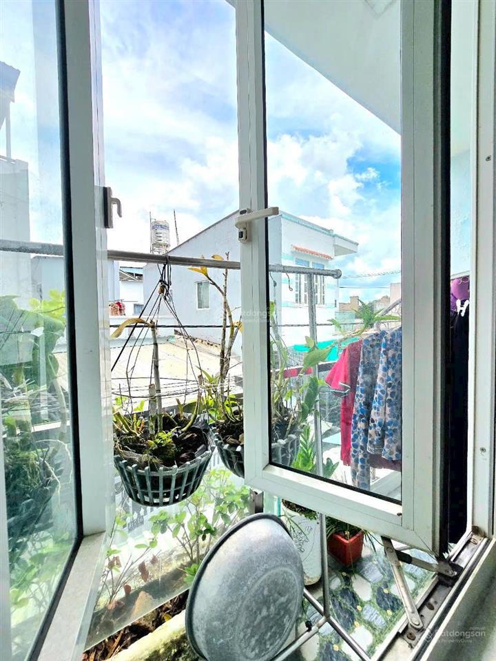 Nhà bự 1 lầu, mặt tiền hẻm vị trí mua bán kinh doanh đa ngành nghề giá cực tốt