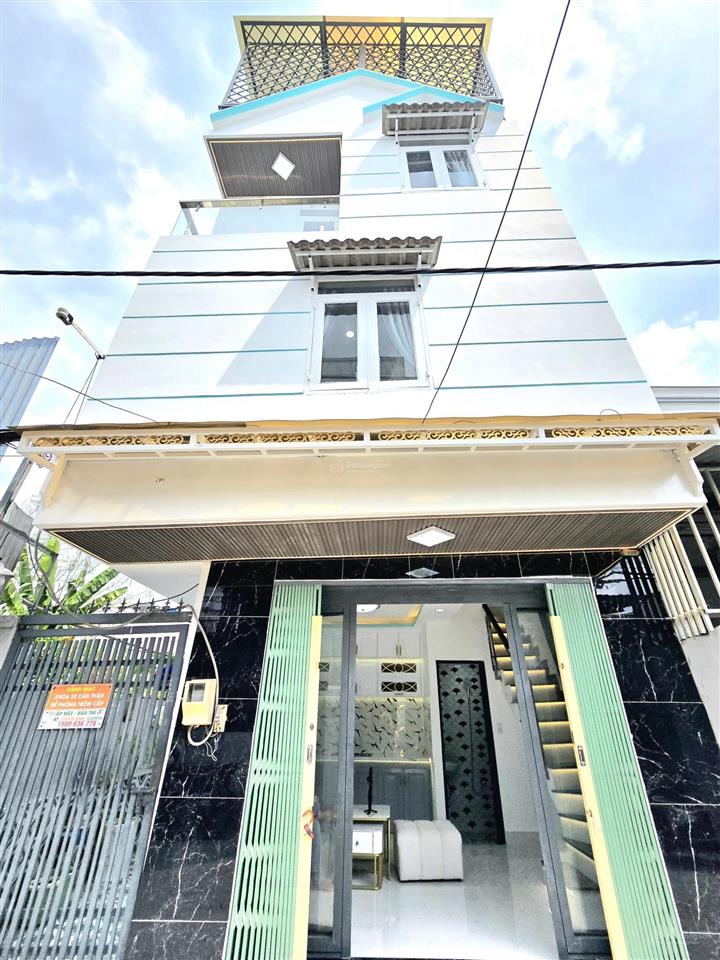 Bán nhà đẹp  hẻm trước nhà 4m  giáp quận 7