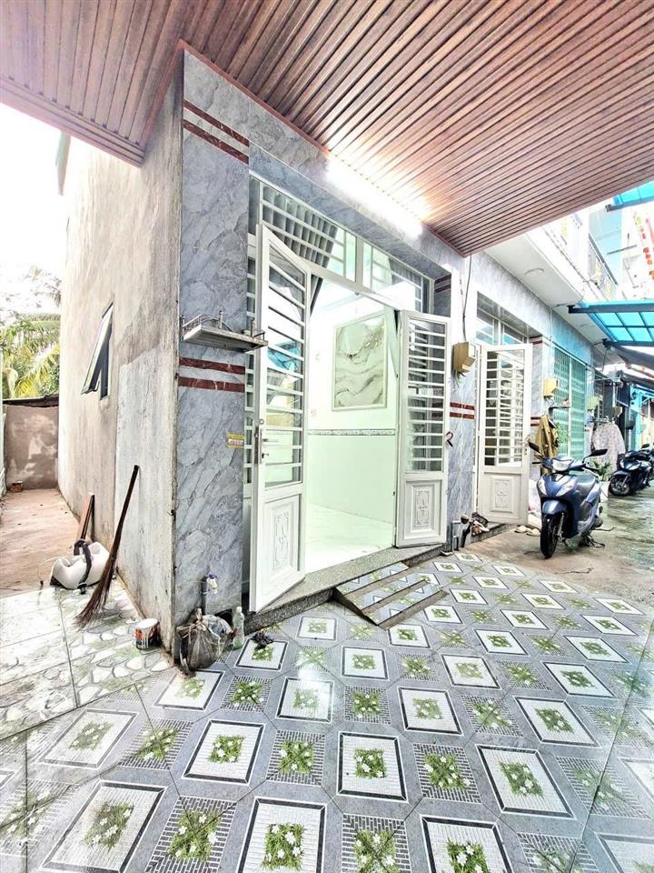 Nhà mới đẹp diện tích bự, gần chợ trường học