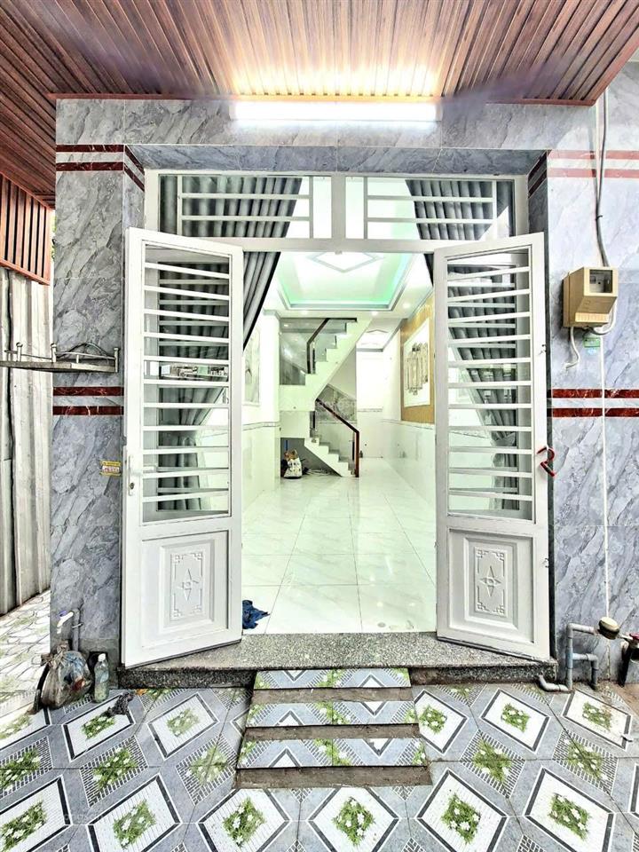 Nhà mới đẹp diện tích bự, gần chợ trường học