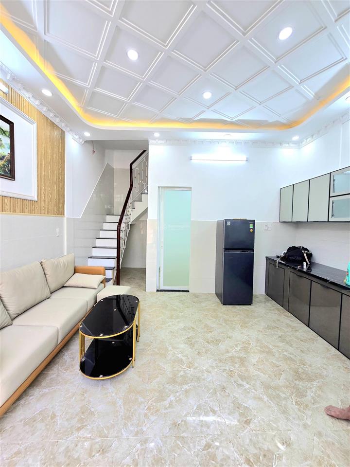 Bán nhà mặt tiền hẻm thông  5mx8m  giáp quận 7