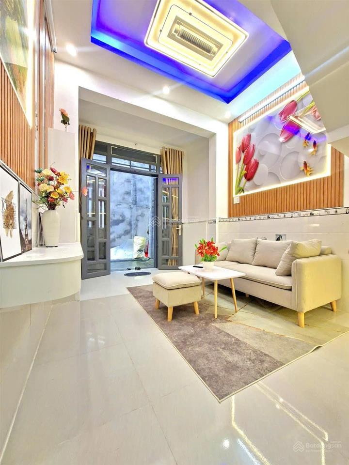 Bán nhà đẹp mới hoàn thiện 1lầu hẻm thoáng mát  giáp quận 7