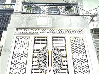 Cần bán nhà đẹp vào ở liền đoạn đường huỳnh tấn phát gần cầu phú xuân