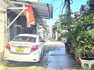 Cần bán nhà đang ở đoạn đường huỳnh tấn phát gần các quận trung tâm