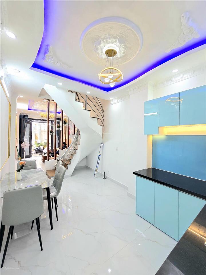 Cần bán nhà có sổ hồng một lầu đường trước nhà 6m