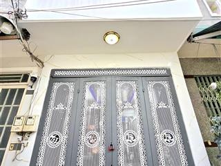 Cần bán nhà có sổ hồng một lầu đường trước nhà 6m