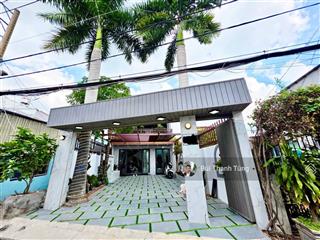 Biệt thự vườn hẻm xe hơi full nội thất cao cấp, 2 tầng, 140m2, giá hơn 8 tỷ