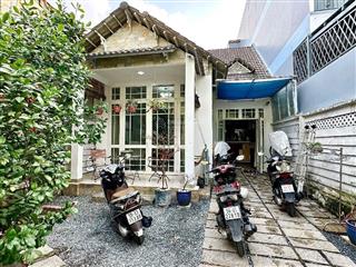 Bán biệt thự đẹp, thông số vàng (7x20m), 2l, 3 pn, ôtô trong nhà, shr, vào ở ngay, chỉ nhỉnh 8 tỷ
