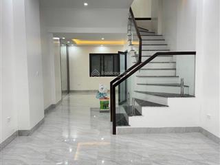 Nhà dân xây, thiết kế hiện đại, không gian lý tưởng, giá tốt hơn thị trường