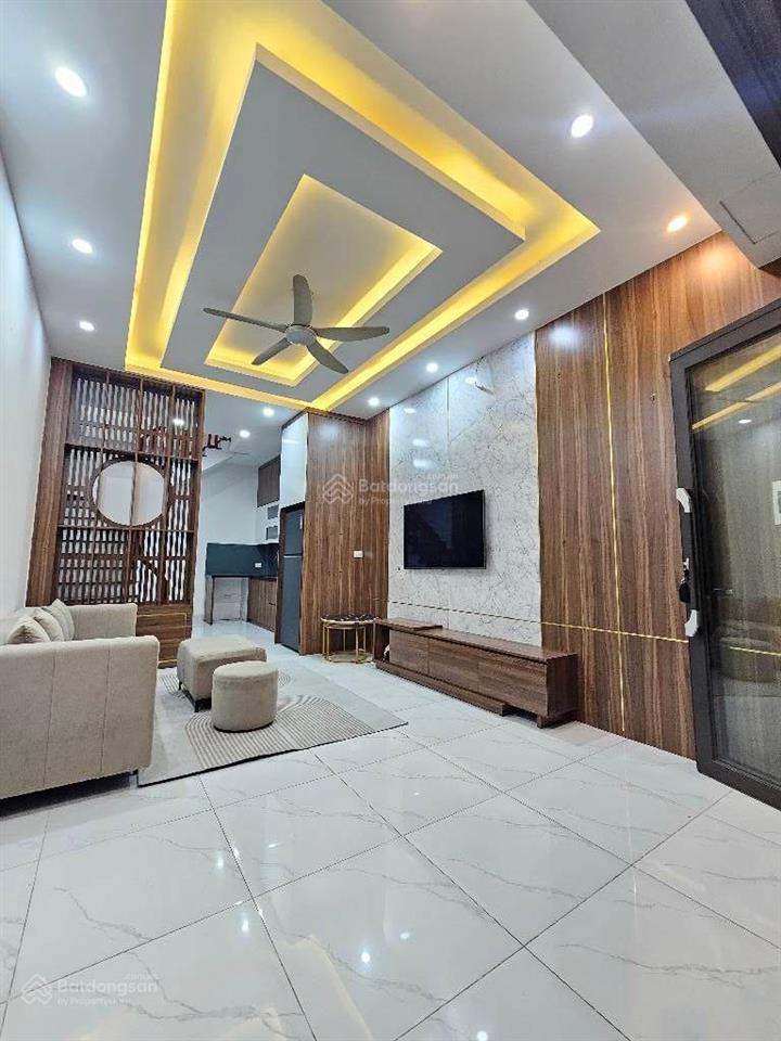 Tín đồ ăn uống không thể bỏ qua căn nhà lô góc, nhà full nội thất, hàng xóm tttm mipec, chợ ẩm thực