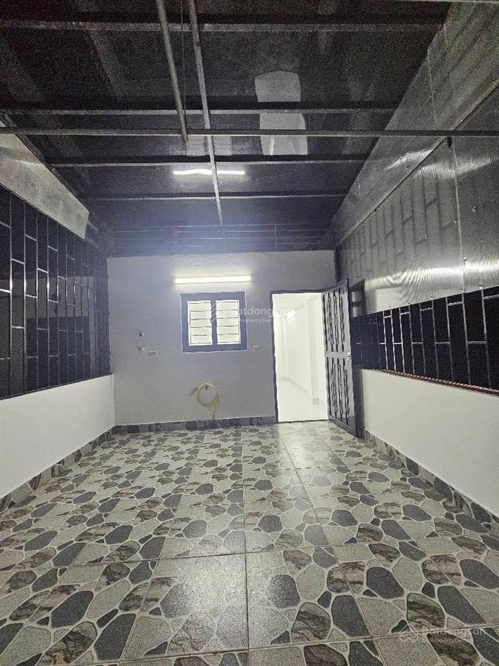 Tín đồ ăn uống không thể bỏ qua căn nhà lô góc, nhà full nội thất, hàng xóm tttm mipec, chợ ẩm thực