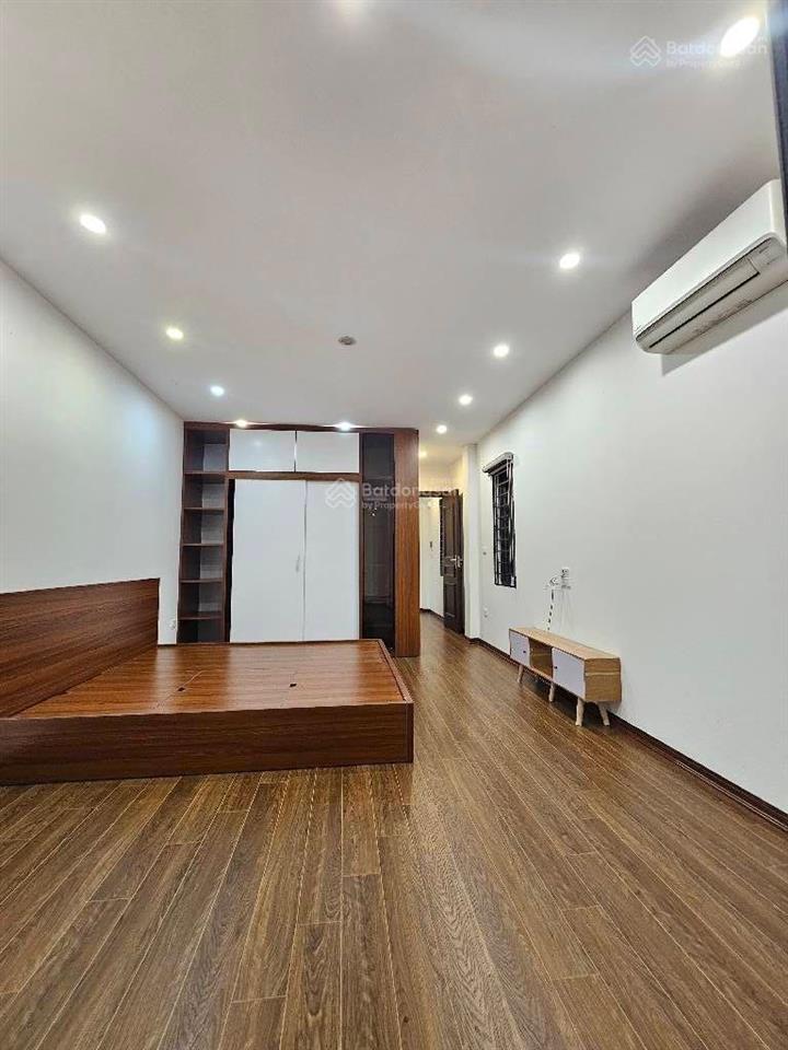 Tín đồ ăn uống không thể bỏ qua căn nhà lô góc, nhà full nội thất, hàng xóm tttm mipec, chợ ẩm thực