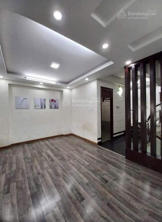 Mặt tiền kinh doanh 80,3m2 (5 x 16) x 4,5 tầng. đường 10m có lề 3m. nhỉnh 7 tỷ