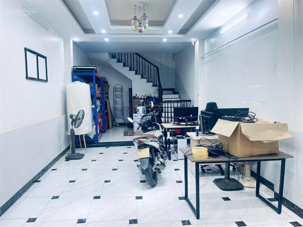 Chính chủ cần bán gấp nhà dv cây quýt kđt văn khê, dt 50m2, 5 tầng, mt 4m, giá quanh 14 tỷ