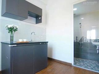 Cho thuê phòng 5.7 tr, gần chợ bà chiểu, giáp quận 1, đầy đủ tiện nghi