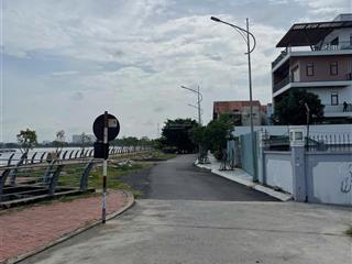Rẻ!bán 215m2 đất 4mt view sông sg, cách vạn phúc city 500m, xây biệt thự nghỉ dưỡng, giá chỉ 8t5