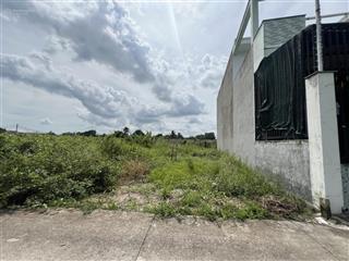 Duy nhất 1 lô đất đẹp, thuận thành, cần giuộc đường ô tô, dt 99m2 thổ cư, giá chỉ 725tr, shr