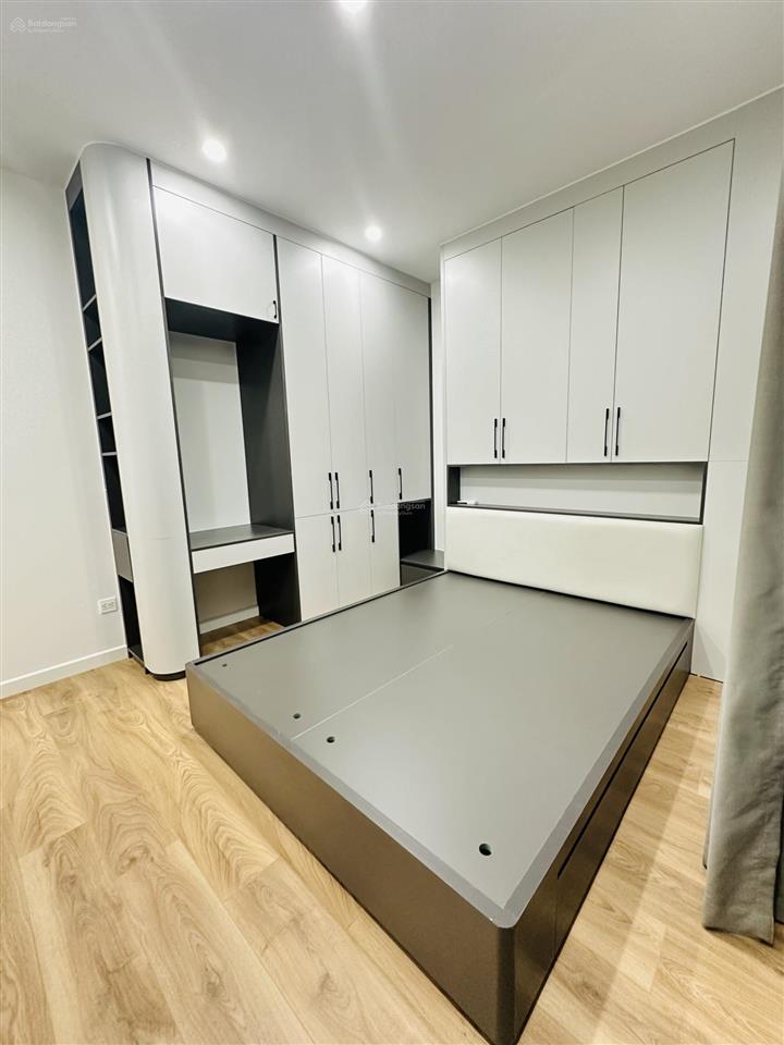 Chính chủ bán nhà riêng 46m2 , 4 tầng, nở hậu, sổ chính chủ tại đường mỹ đình.  0977 553 *** enhung