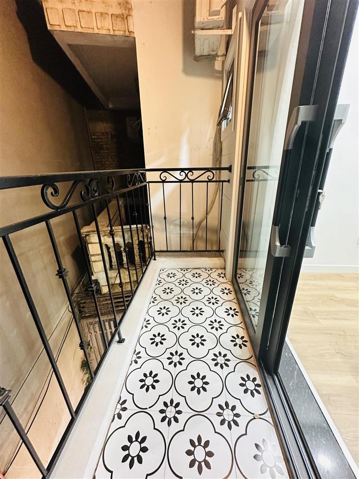 Chính chủ bán nhà riêng 46m2 , 4 tầng, nở hậu, sổ chính chủ tại đường mỹ đình.  0977 553 *** enhung