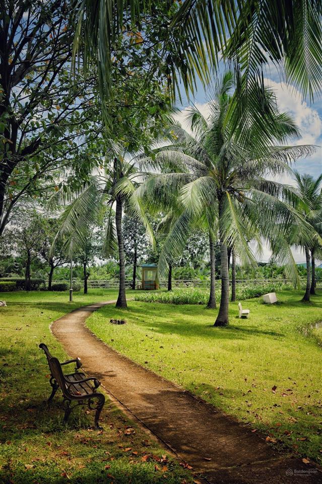 Cần bán siêu phẩm căn góc trục chính park riverside nhà thô 10x15m giá chỉ 20 tỷ