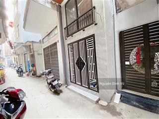 Bán ccmn 67m2x 7 tầng 22 phòng khép kín doanh thu 1,2 tỷ/năm trần khát chân  giá 13,5 tỷ
