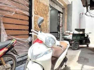 Bán ccmn55m2x5 tầng thang máy doanh thu 800 triệu/năm đối diện times city  ngõ 3 gác  13 tỷ