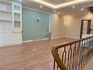 Cho thuê liền kề dương nội, hoàn thiện đẹp, full điều hoà các tầng